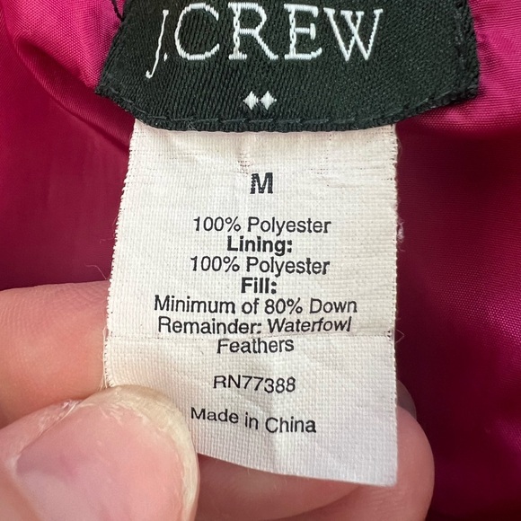 J CREW factory Down Filled  Puffer Vest in Size Medium Fuchsia Pink - Picture 6 of 11